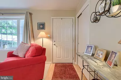 215 Main Street, Akron, PA 17501 - Photo 5