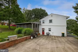 215 Main St, Akron, PA 17501 - Photo 41