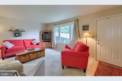 215 Main Street, Akron, PA 17501 - Photo 7
