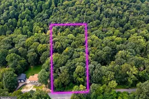 9 Deer Ln, Holtwood, PA 17532 - Photo 1