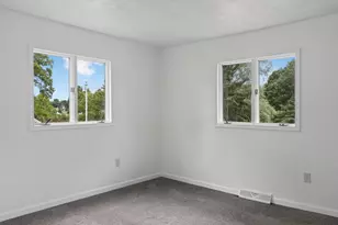 2210 Berkshire Rd, Lancaster, PA 17603 - Photo 11
