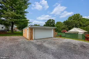 925 Maple St, Lititz, PA 17543 - Photo 49