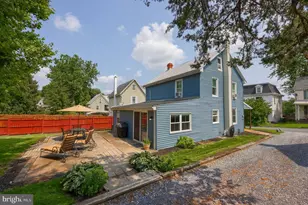 925 Maple St, Lititz, PA 17543 - Photo 5