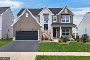 187 Morning Dr, Ephrata, PA 17522 - Photo 1