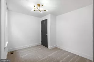 542 E Orange St, Lancaster, PA 17602 - Photo 39
