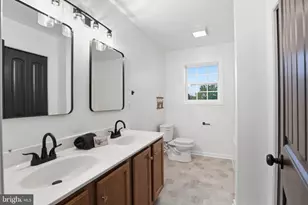 125 Woodmeadow Dr, Denver, PA 17517 - Photo 25