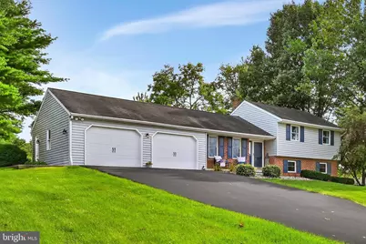 126 Meadow View Lane, Bainbridge, PA 17502 - Photo 3