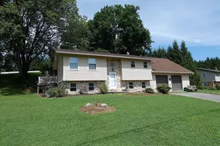 2978 Shiprock Rd, Willow Street, PA 17584 - Photo 1