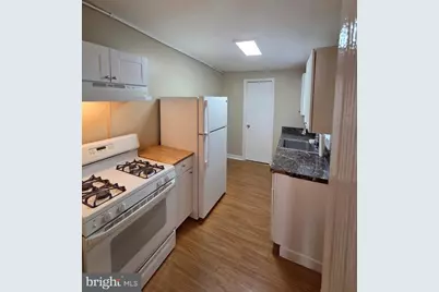 808 E Marion Street, Lancaster, PA 17602 - Photo 3