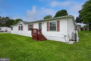 101 Lilly Dr, Ephrata, PA 17522 - Photo 31