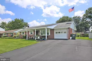 43 Marie Ave, Manheim, PA 17545 - Photo 3