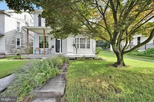 811 S Market St, Elizabethtown, PA 17022 - Photo 1