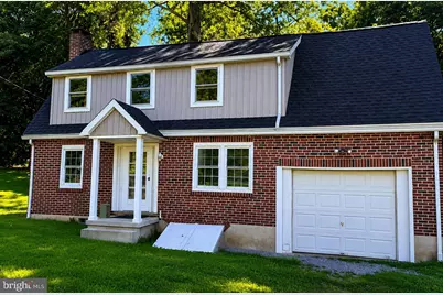 107 Crest Road, Lititz, PA 17543 - Photo 1