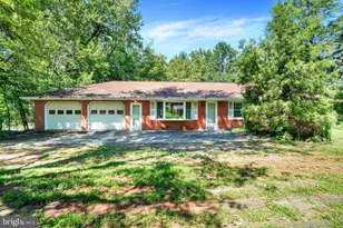 1131 Ridge Rd, Elizabethtown, PA 17022 - Photo 1