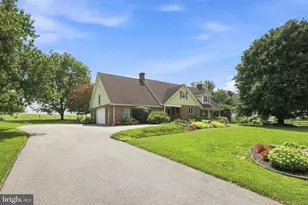 1529 Eshelman Mill Rd, Willow Street, PA 17584 - Photo 5