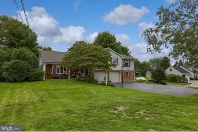 698 W Church Road, Ephrata, PA 17522 - Photo 3