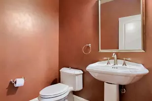 656 Crestgate Pl, Millersville, PA 17551 - Photo 5