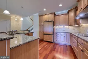 656 Crestgate Pl, Millersville, PA 17551 - Photo 9