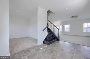 1111 Groff Ln, Lancaster, PA 17601 - Photo 5