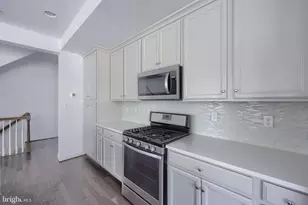 812 Mayer Pl, Lancaster, PA 17601 - Photo 17