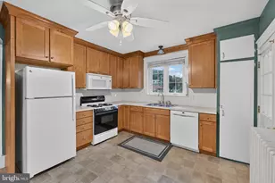 832 Village Rd, Lancaster, PA 17602 - Photo 13