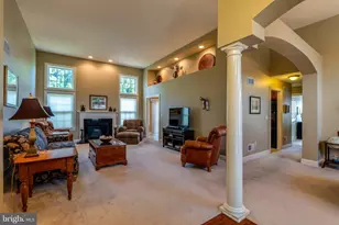 128 Kilgannon Ln, Lancaster, PA 17603 - Photo 5