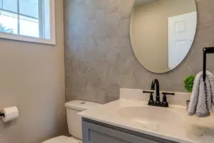 4 Pacific Blvd, Ephrata, PA 17522 - Photo 19