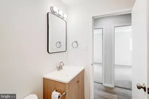 821 Wabank, Lancaster, PA 17603 - Photo 21
