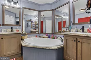 132 Amber Cir, New Holland, PA 17557 - Photo 21