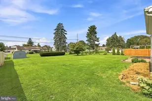 1242 Marie Ave, Ephrata, PA 17522 - Photo 23