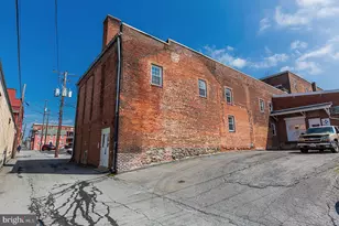 235 Locust St, Columbia, PA 17512 - Photo 27