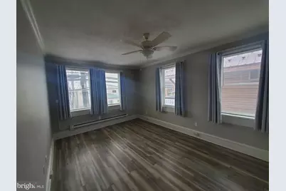 135 E Main Street, New Holland, PA 17557 - Photo 3