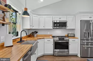 1455 Laurel Dr, Newmanstown, PA 17073 - Photo 17