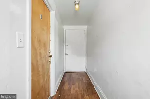19 New Dorwart St, Lancaster, PA 17603 - Photo 5