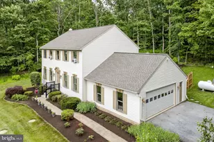 2225 Laurel Springs Dr, Narvon, PA 17555 - Photo 5