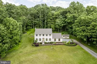 2225 Laurel Springs Dr, Narvon, PA 17555 - Photo 9