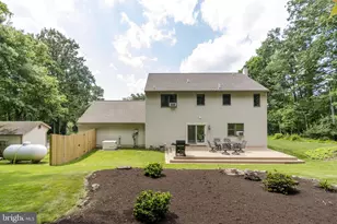2225 Laurel Springs Dr, Narvon, PA 17555 - Photo 17