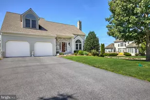 108 Willow Ridge, New Holland, PA 17557 - Photo 3