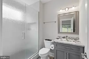 327 E Woods Dr, Lititz, PA 17543 - Photo 29