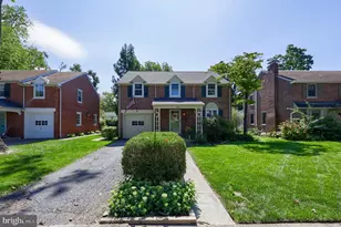 978 Pleasure Rd, Lancaster, PA 17601 - Photo 1