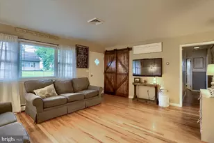 38 Parkview Dr, Elizabethtown, PA 17022 - Photo 5