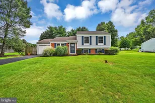 2534 Split Rail Dr, East Petersburg, PA 17520 - Photo 1