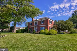 19 W King St, Ephrata, PA 17522 - Photo 45