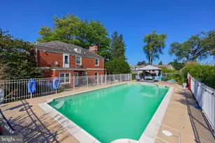 19 W King St, Ephrata, PA 17522 - Photo 7