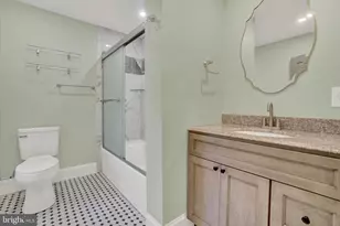 220 N Shippen St, Lancaster, PA 17602 - Photo 13
