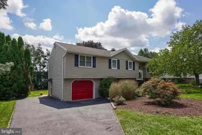 434 Surrey Drive, Lancaster, PA 17601 - Photo 3