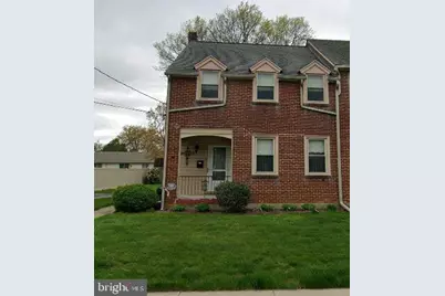 110 N Custer Avenue, New Holland, PA 17557 - Photo 1