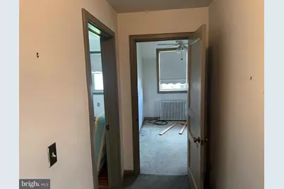 110 N Custer Avenue, New Holland, PA 17557 - Photo 23