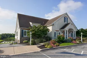 1077 Cambridge Dr, Manheim, PA 17545 - Photo 67