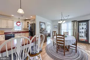 1077 Cambridge Dr, Manheim, PA 17545 - Photo 39